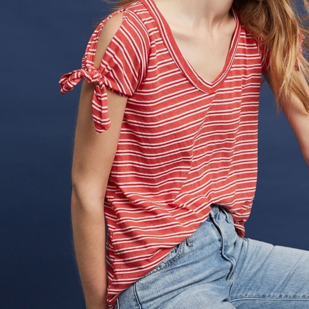 ANTHROPOLOGIE LEFT OF CENTER Tie Cuff Tee Red White Stripe Motif Women’s Size XS